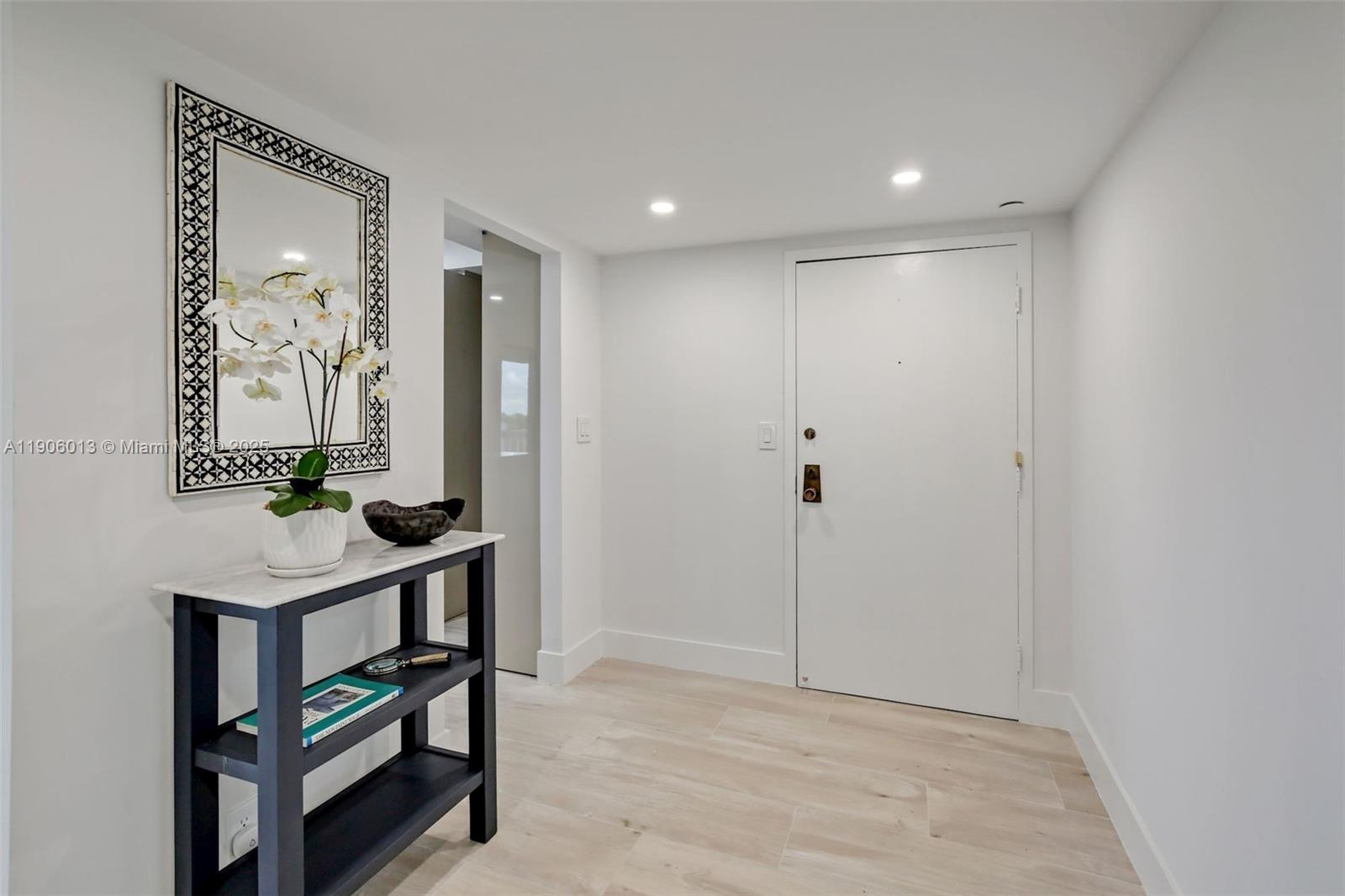 Condo for Rent in Key Biscayne, FL