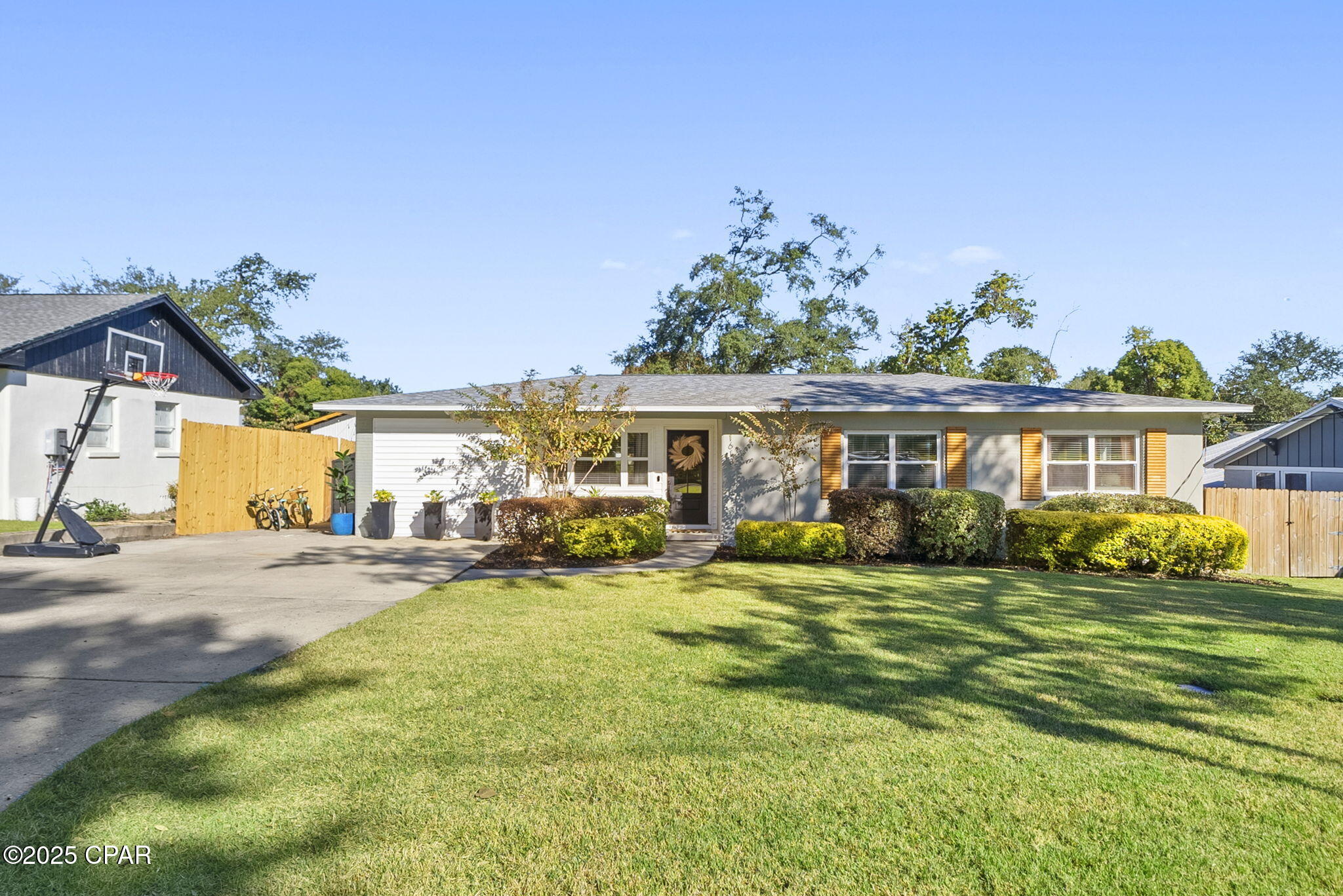 Image 15 For 1613 Dewitt Street