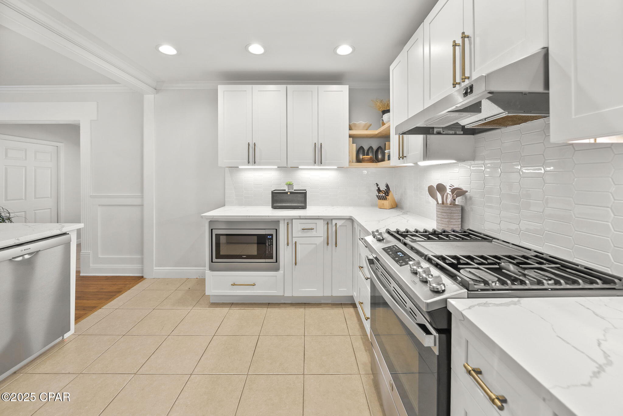 Image 20 For 1613 Dewitt Street