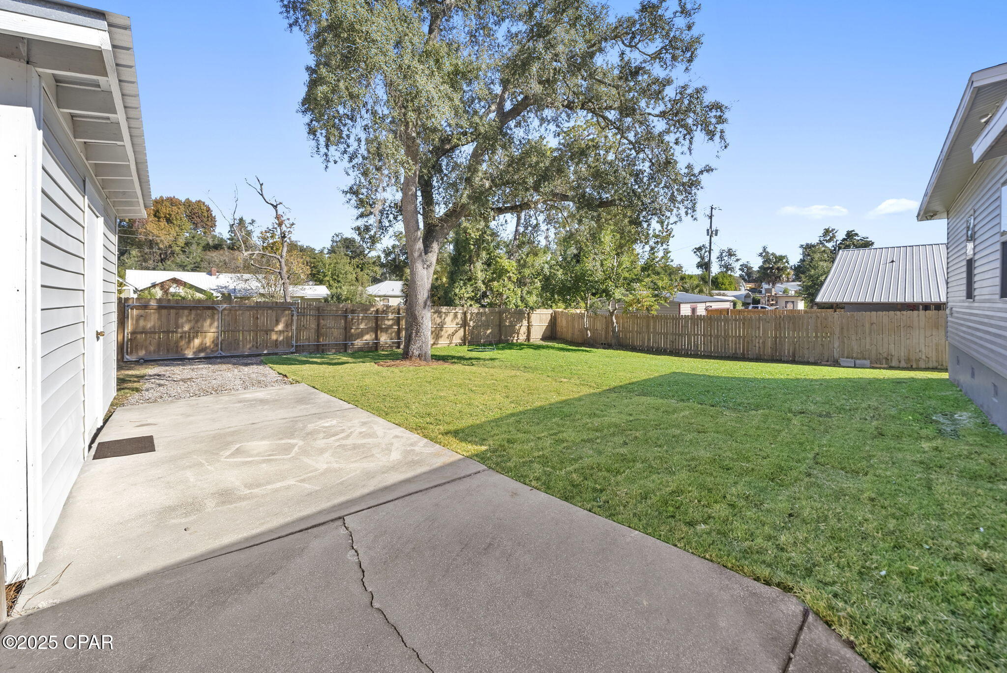 Image 30 For 1613 Dewitt Street