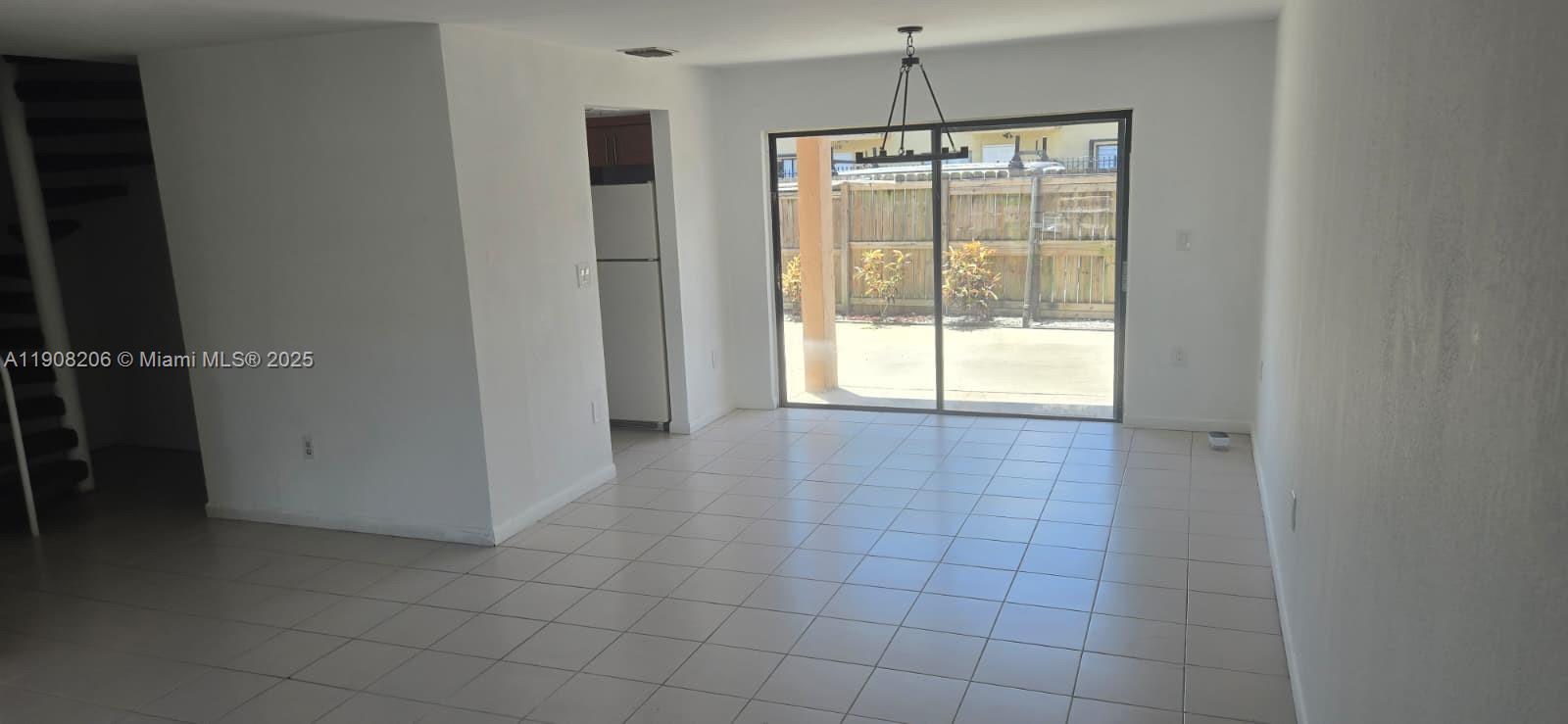 Kendale Woods North Condo