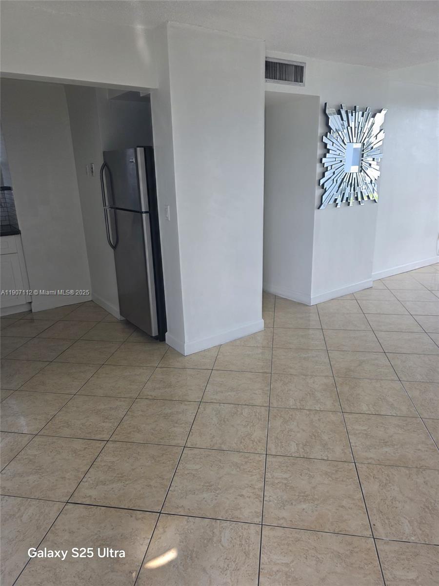 Miami FL 33172 - A11907112