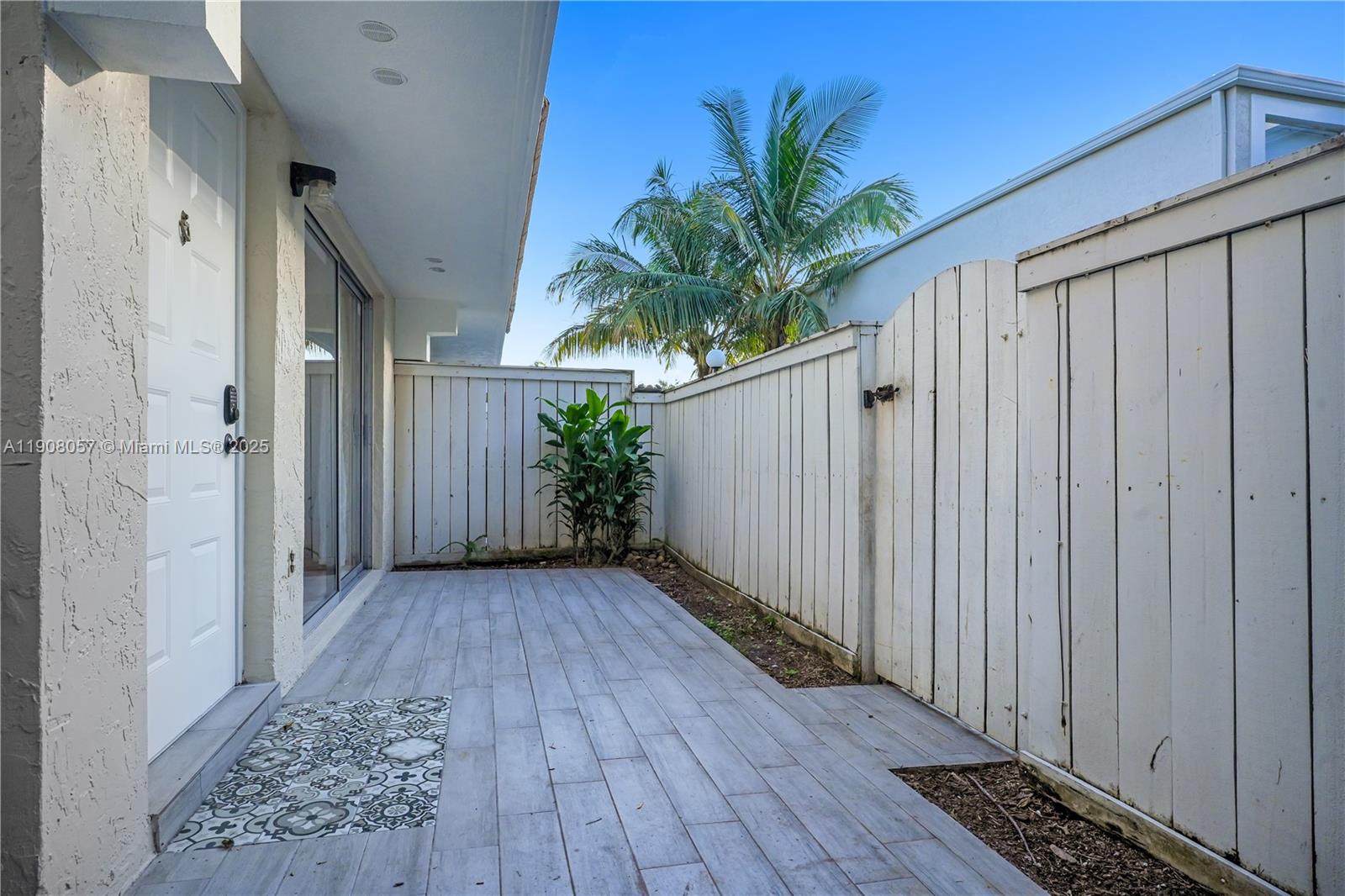 Gables Point III Condo