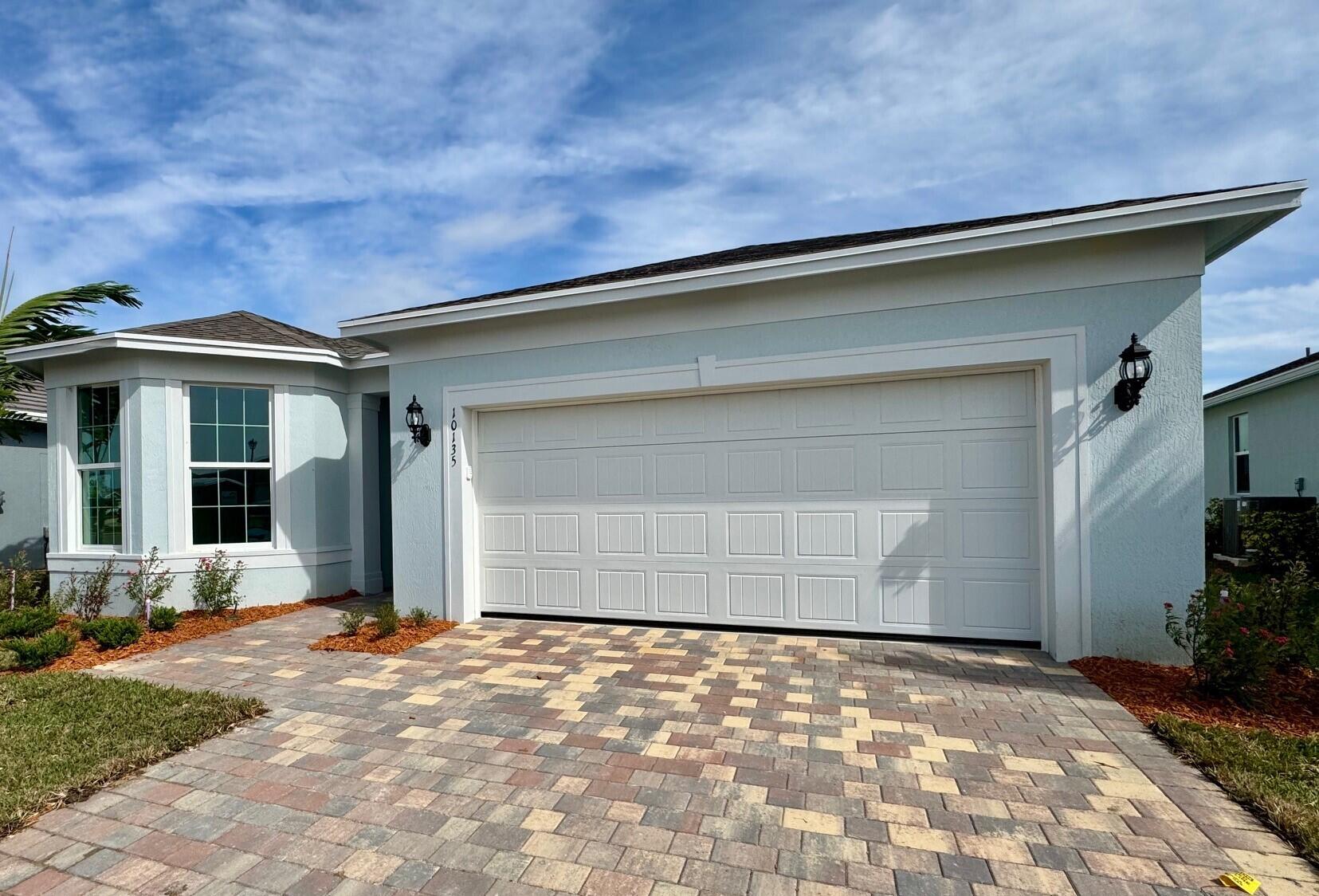 Del Webb At Tradition