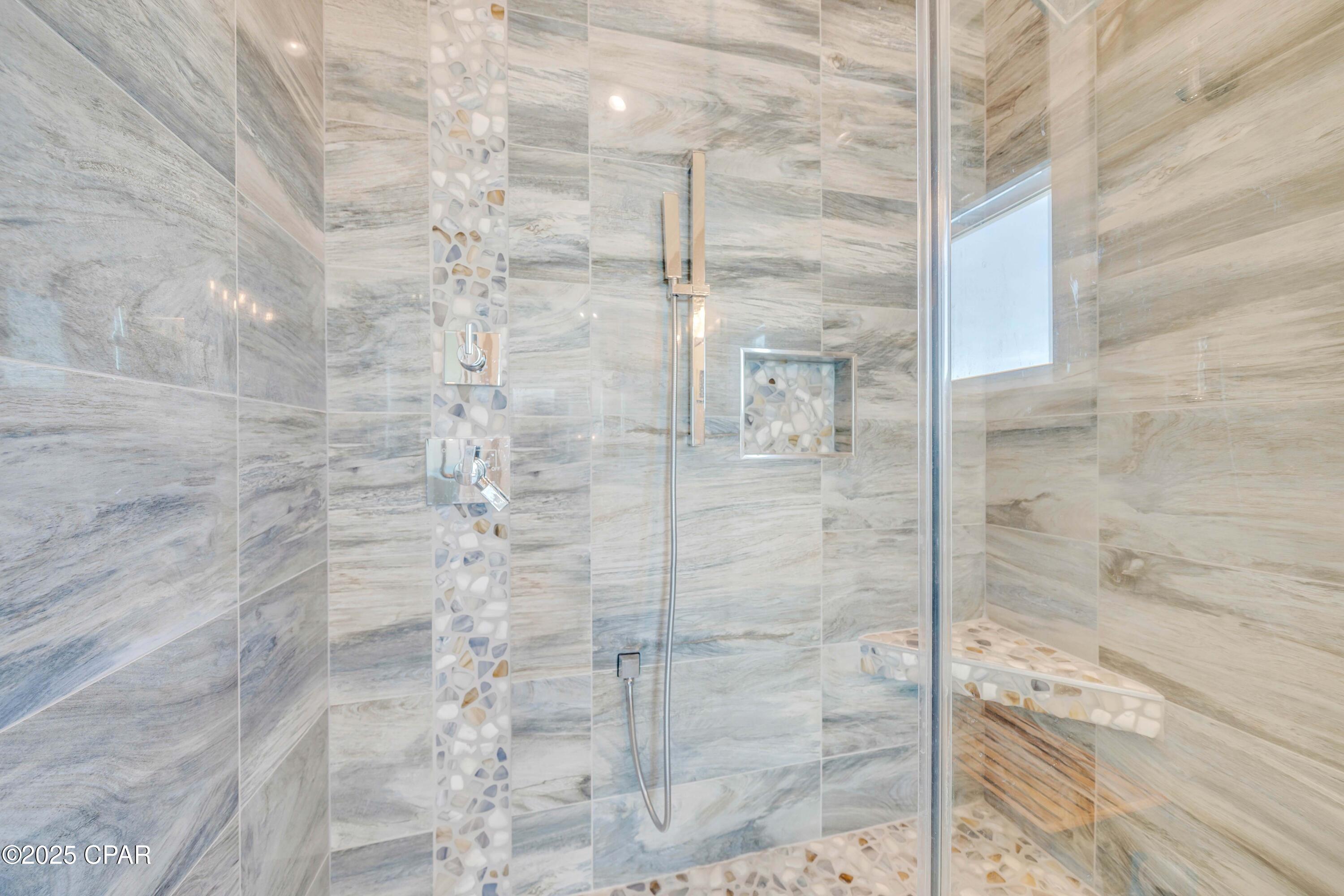 Image 104 For 13003 Oleander Drive