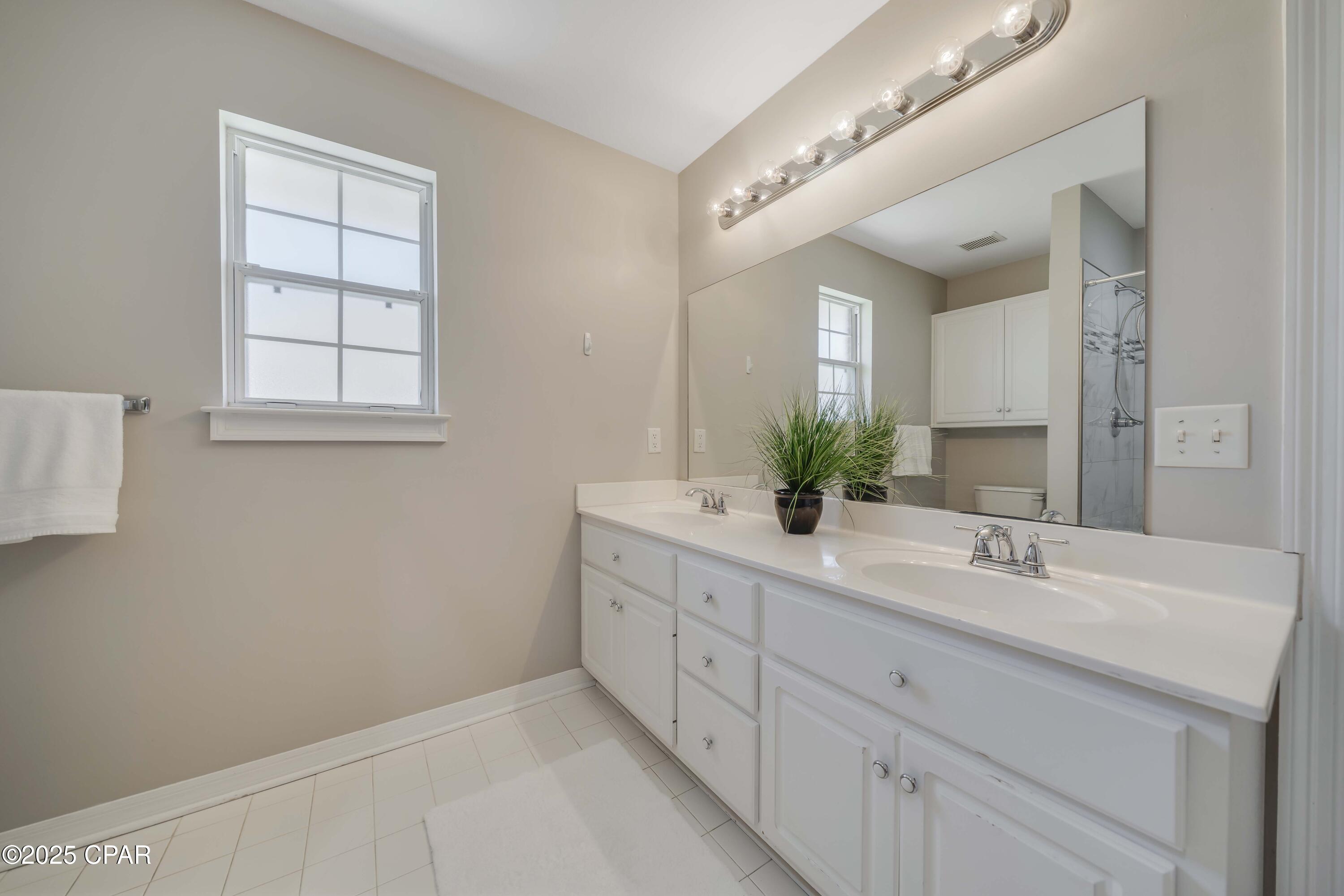 Image 22 For 501 Floridian Place