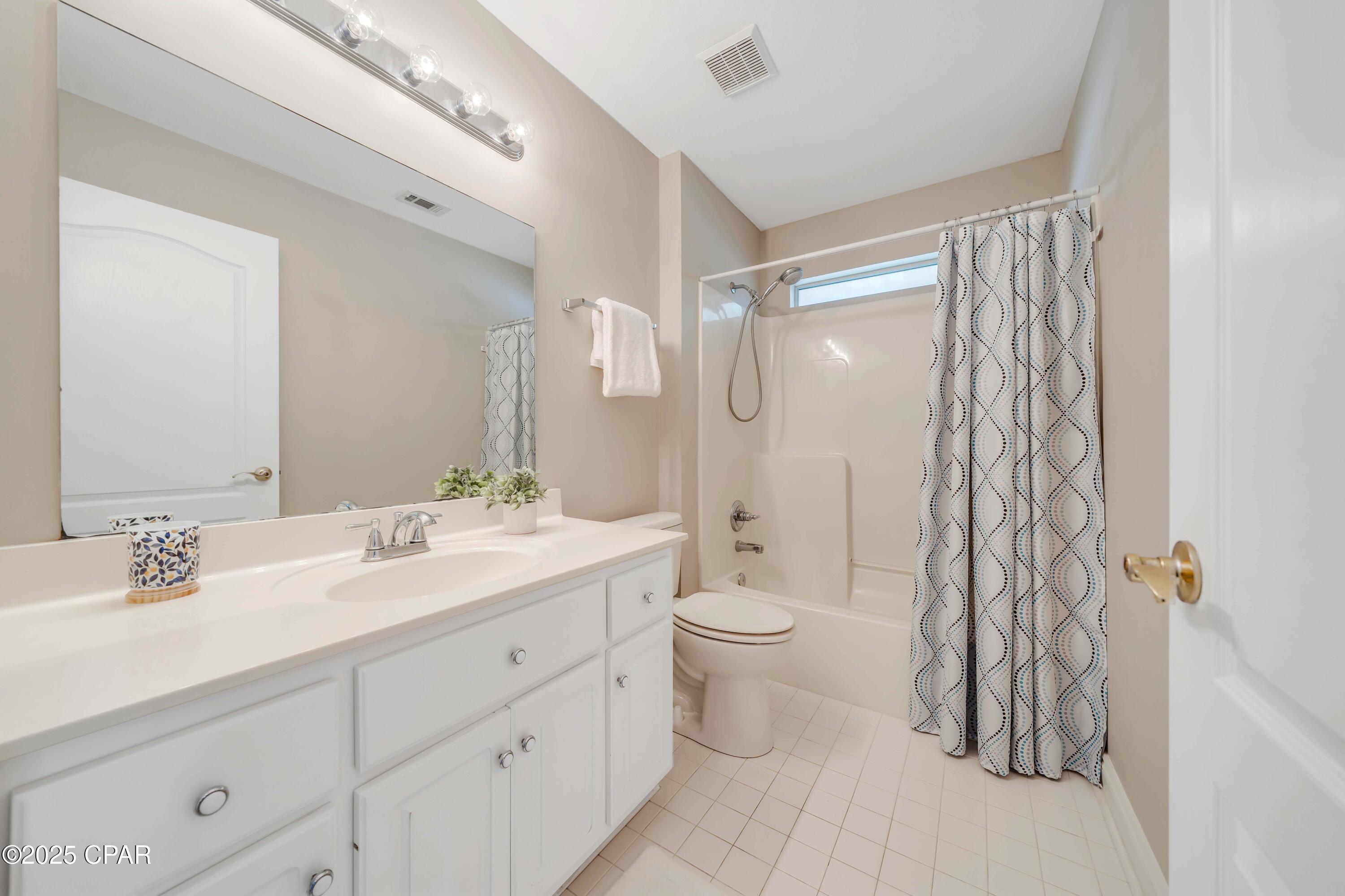 Image 28 For 501 Floridian Place