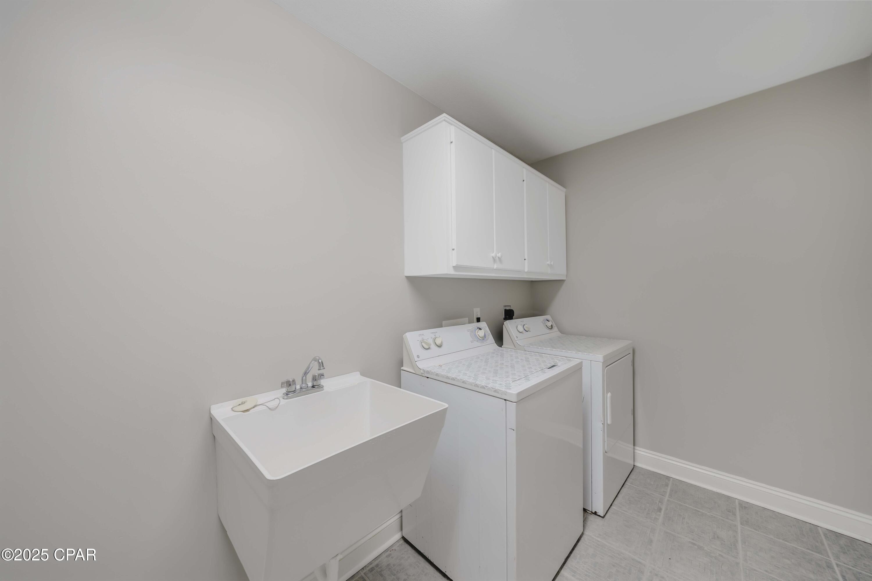 Image 31 For 501 Floridian Place