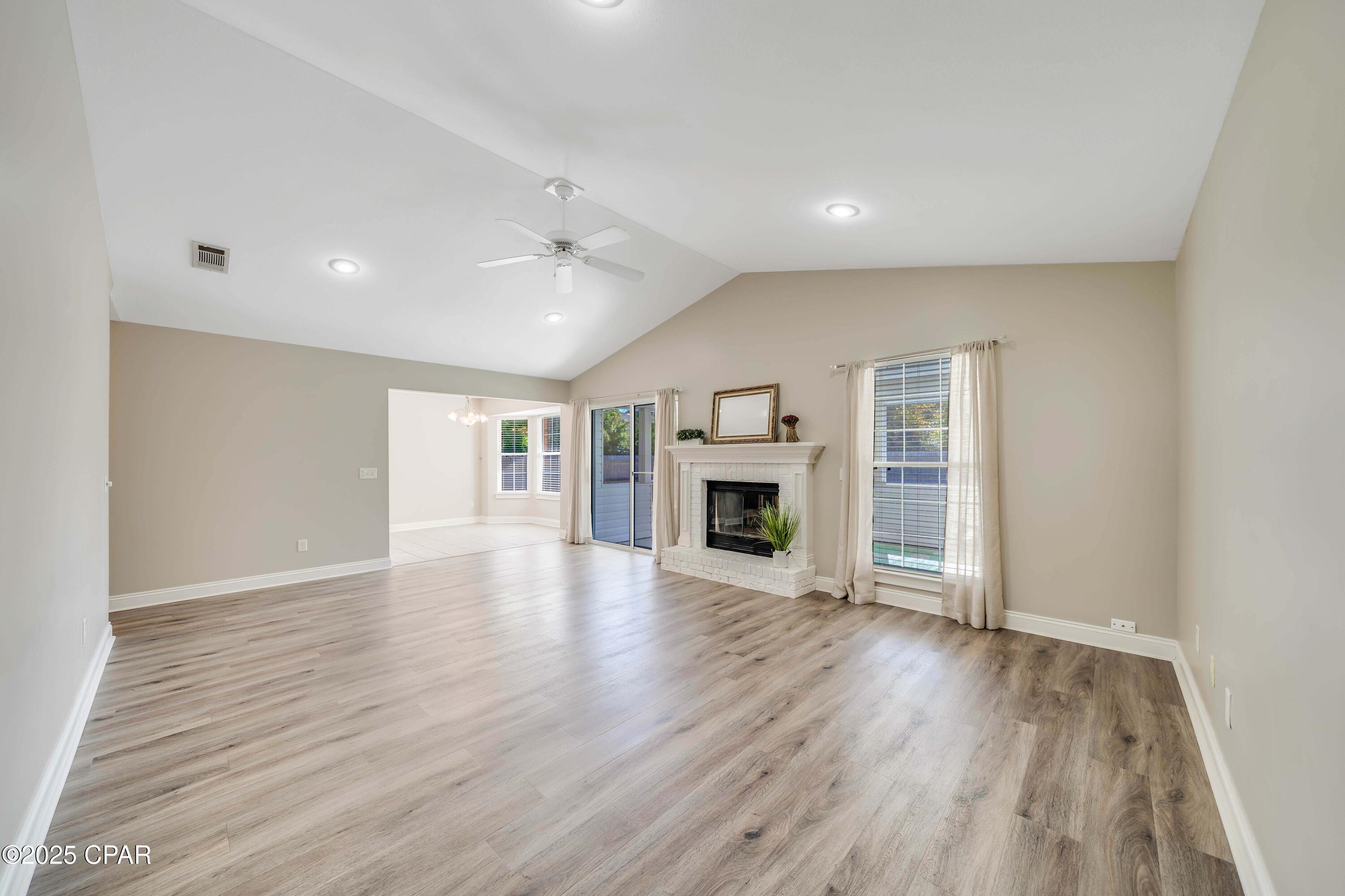 Image 9 For 501 Floridian Place