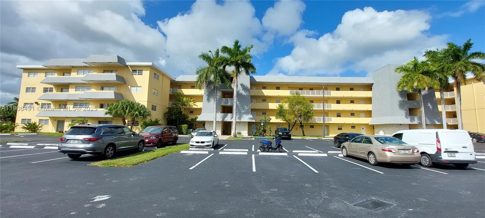 Village At Dadeland Condo