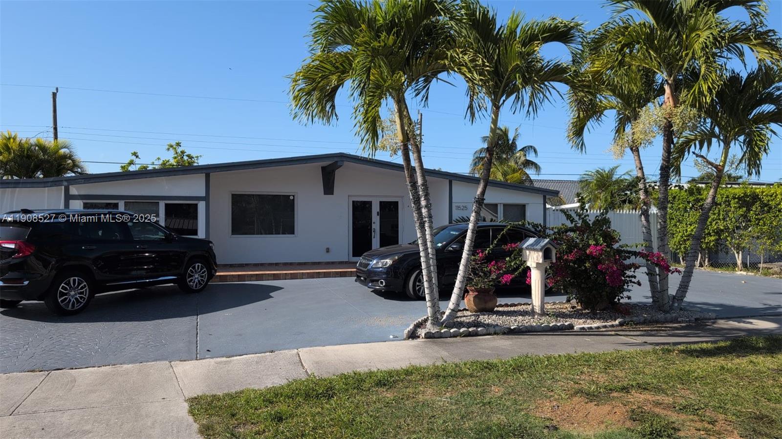 Westwood Lake 1St Addn