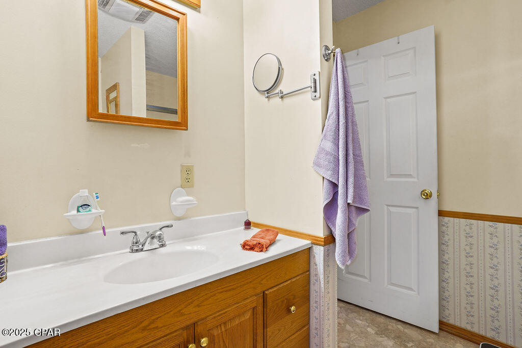 Image 24 For 1445 Highway 179