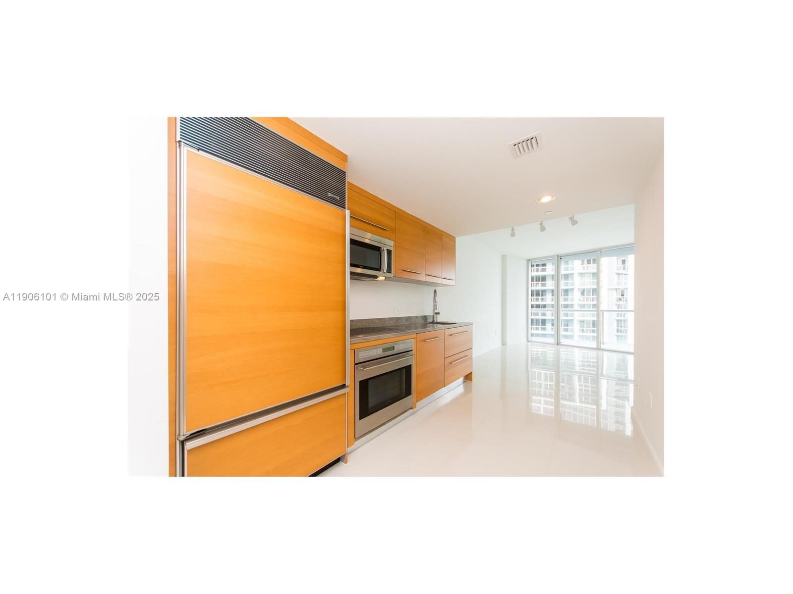 495 Brickell Ave #5008, Miami FL 33131