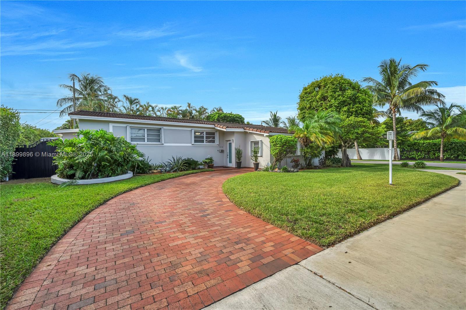 Miracle Manor 4Th Addn