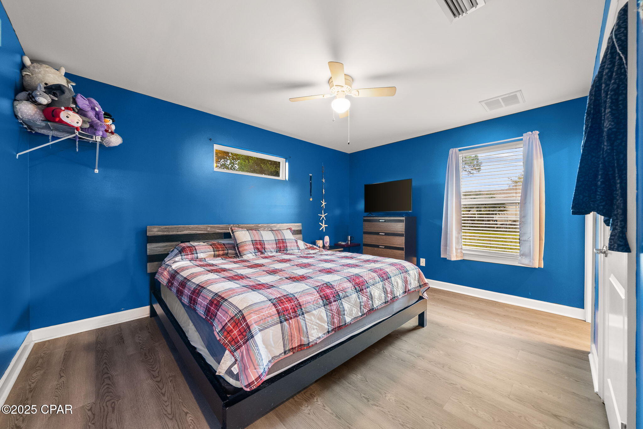 Image 13 For 217 Magnolia Drive