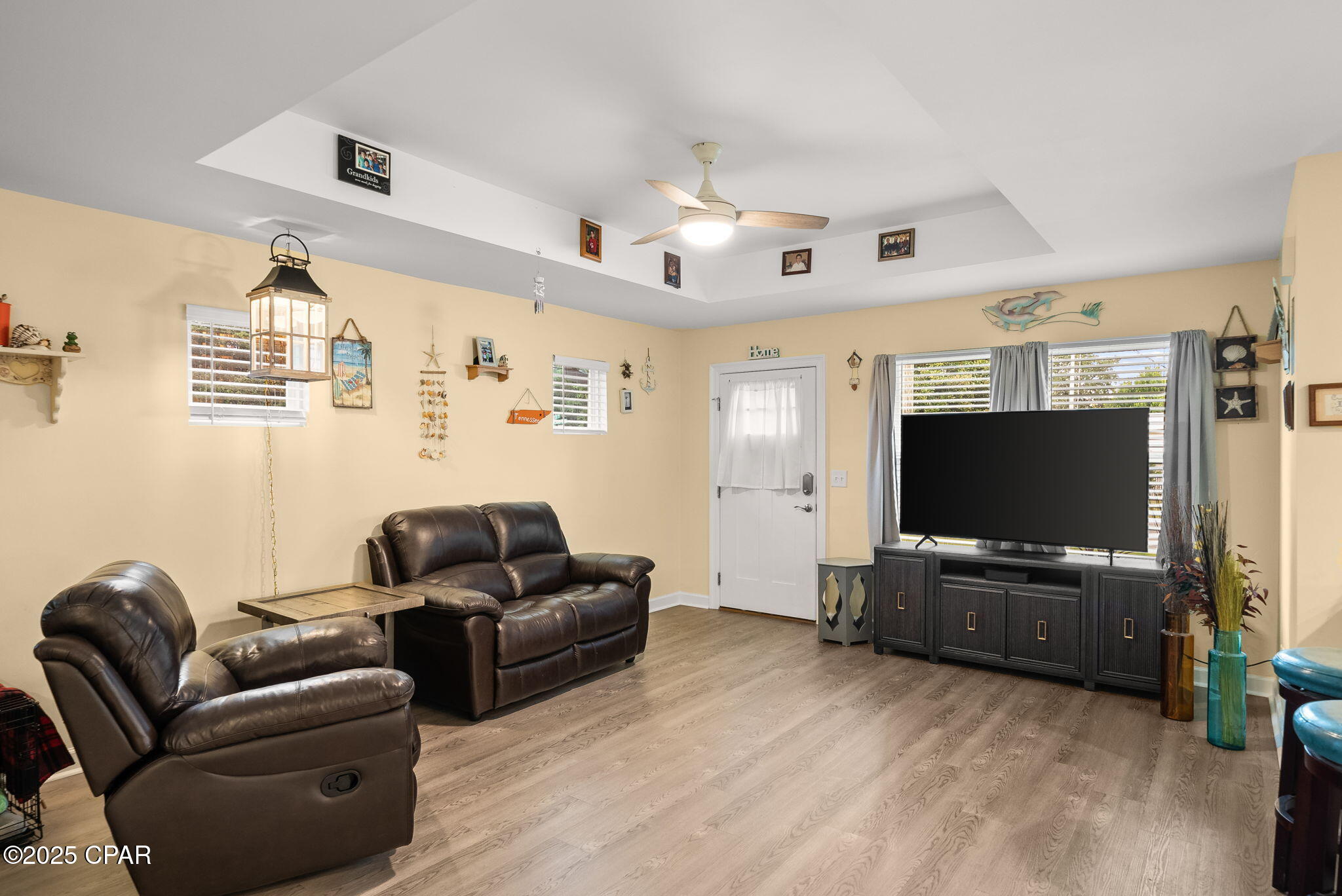 Image 7 For 217 Magnolia Drive