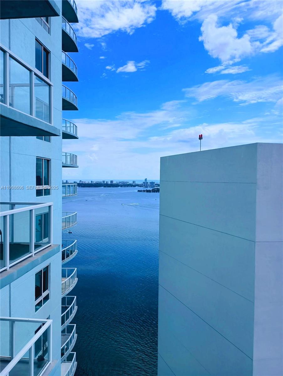 Homes for sale in Miami, FL | 1900 N Bayshore Dr #4007, Miami, FL 33132 | MLS# A11908606