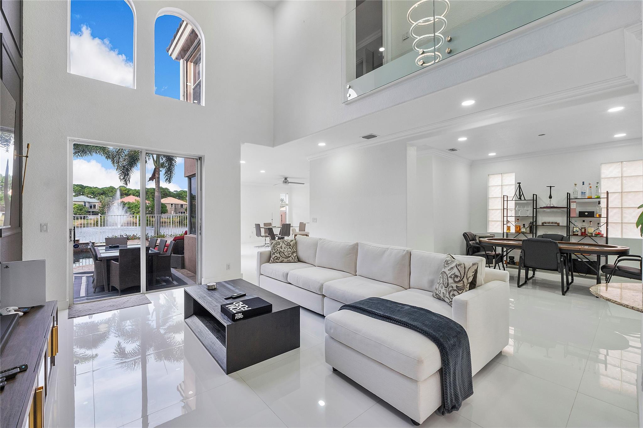 Boynton Estates 2, The VI