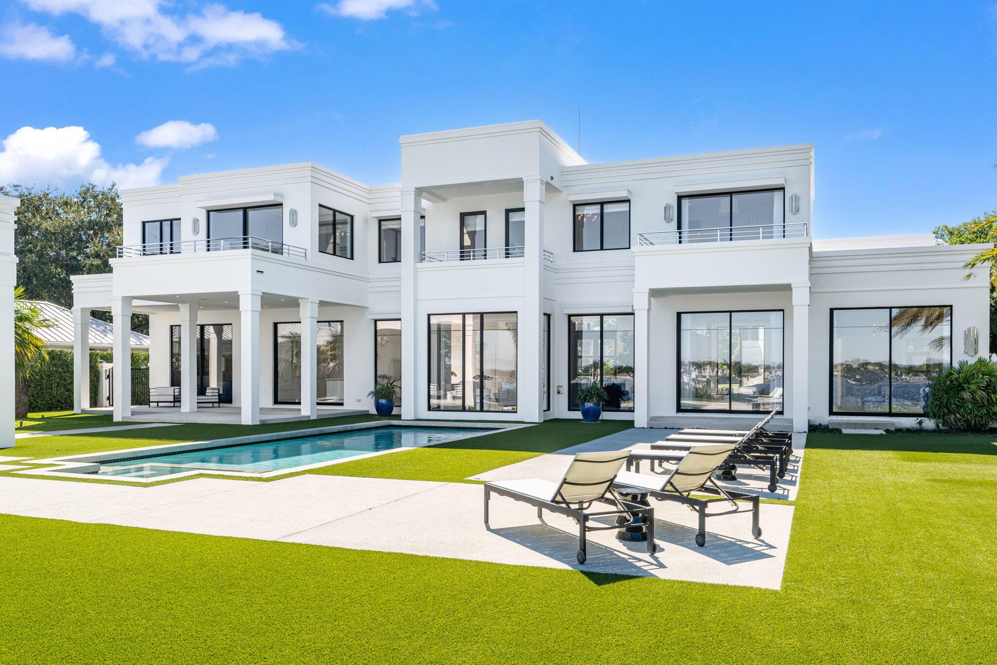 Image to showcase the property located at 18200 Gardiner Lane