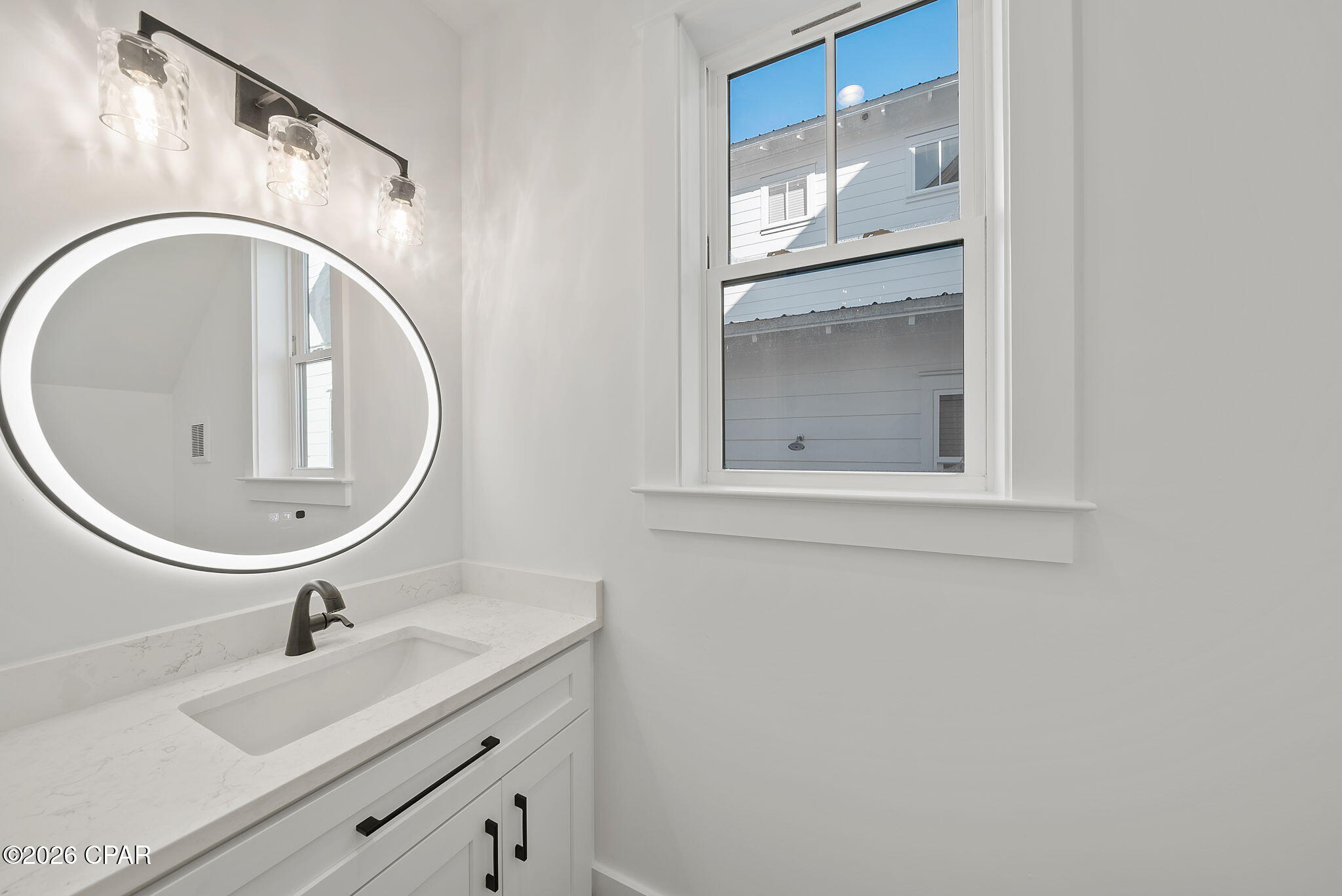 Image 13 For 325 Matt's Way