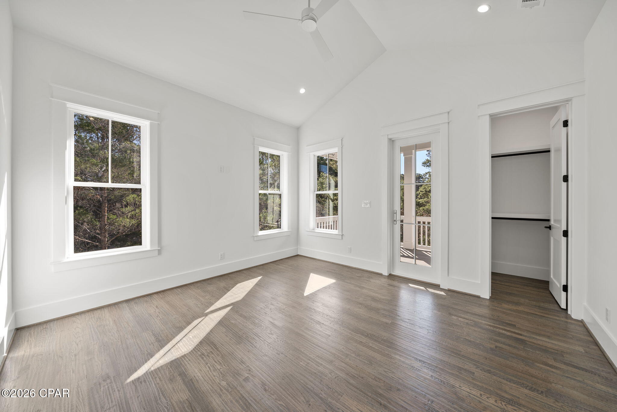 Image 19 For 325 Matt's Way