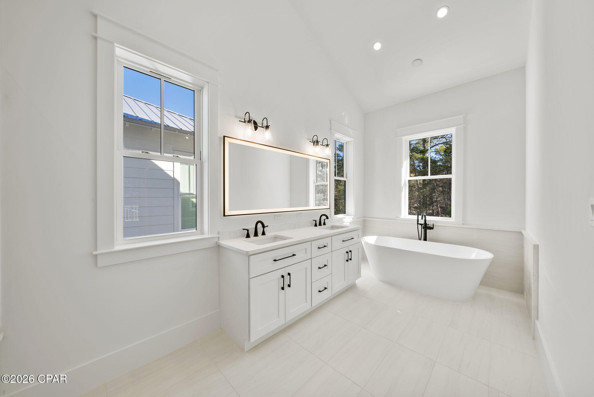 Image 29 For 325 Matt's Way