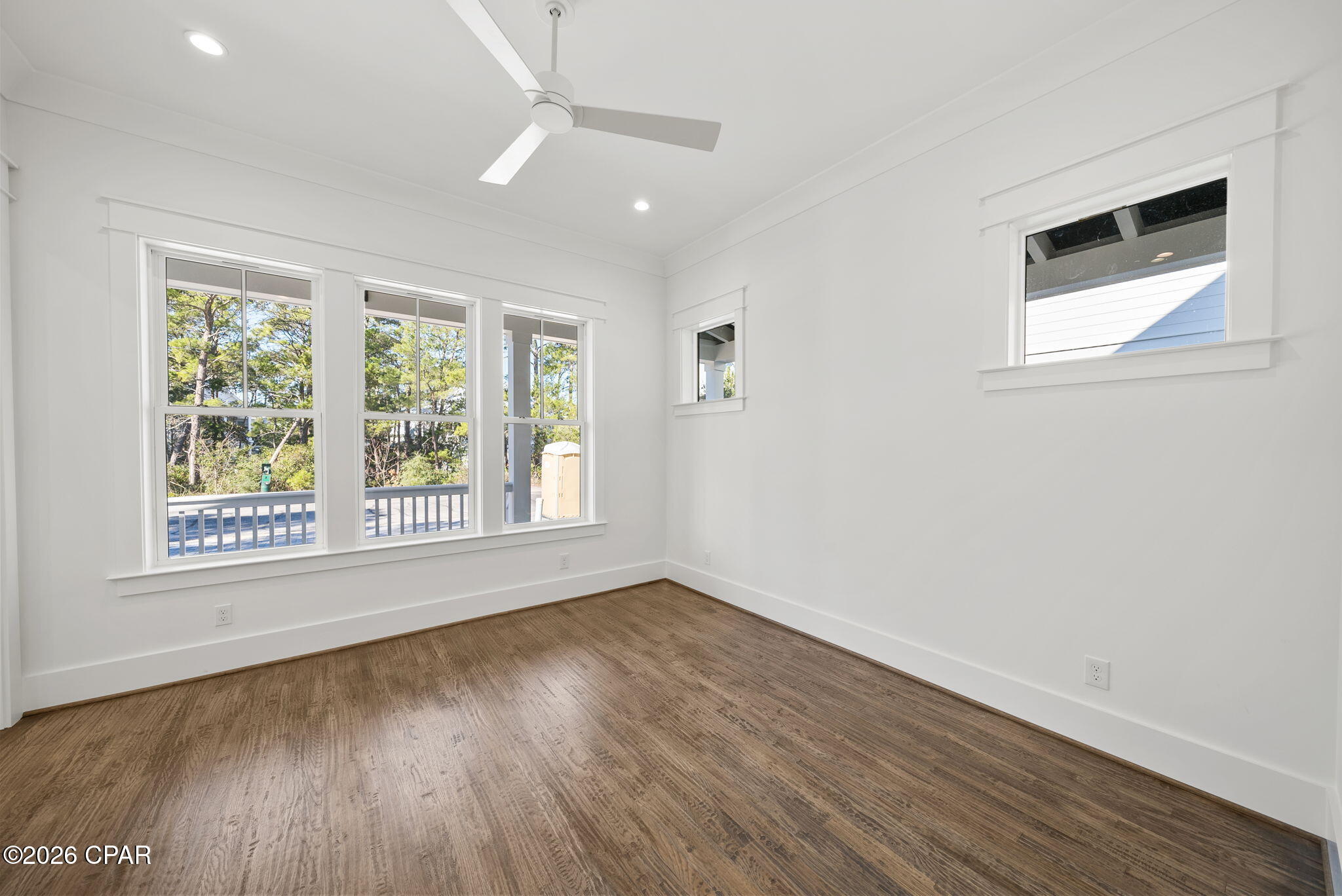 Image 37 For 325 Matt's Way