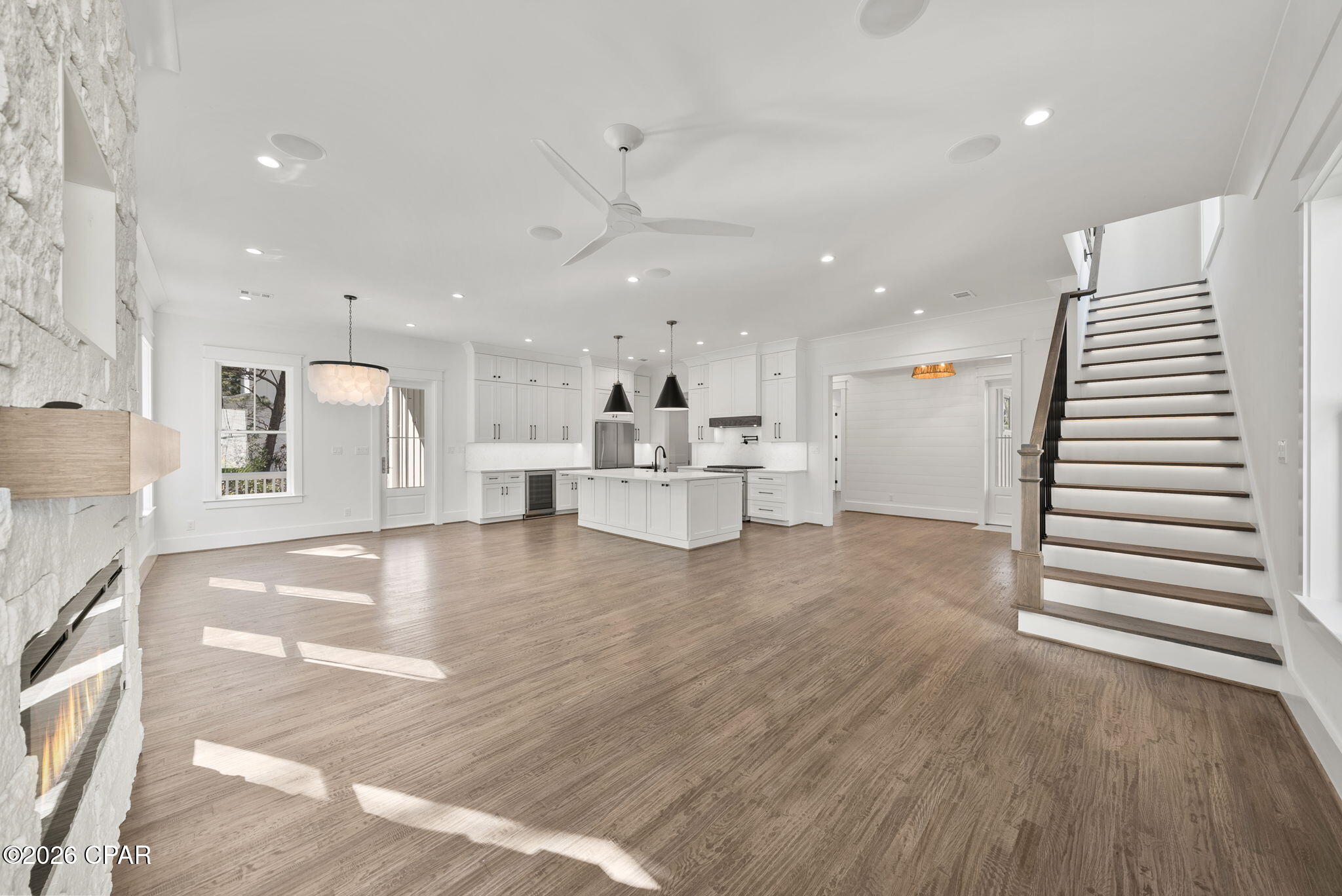 Image 7 For 325 Matt's Way