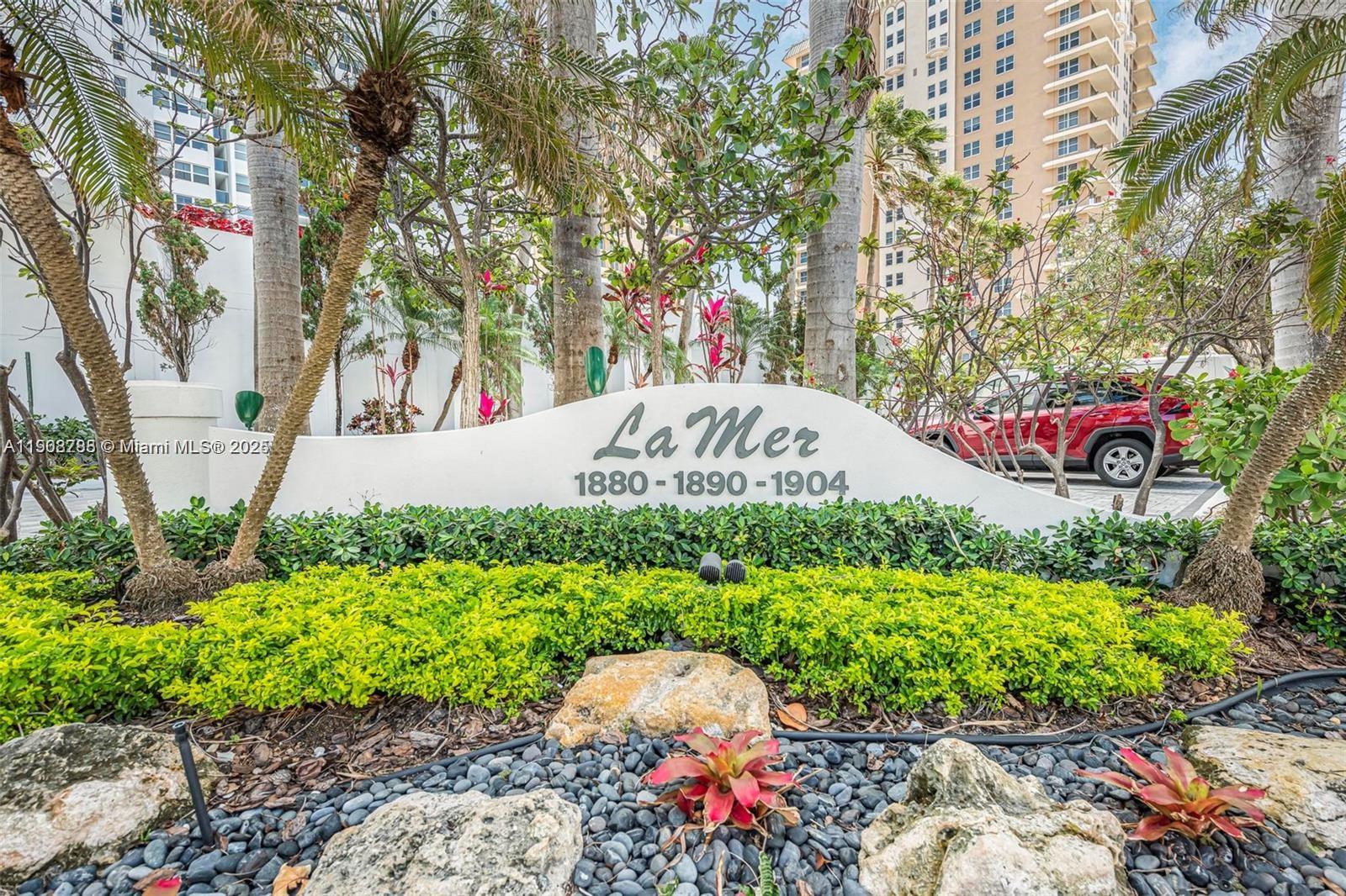 La Mer Estates East Condo