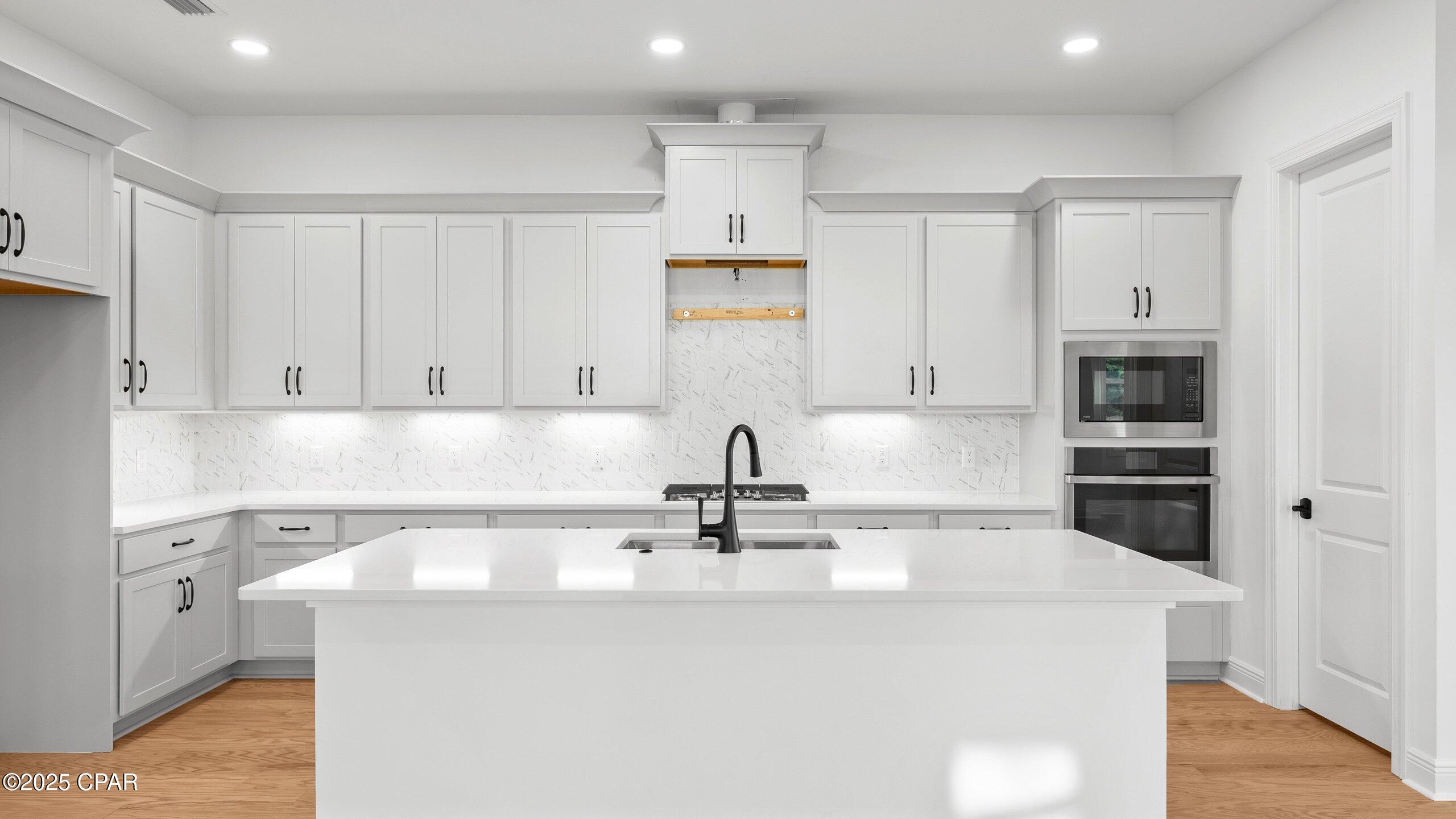 Image 11 For 525 Millbridge Drive