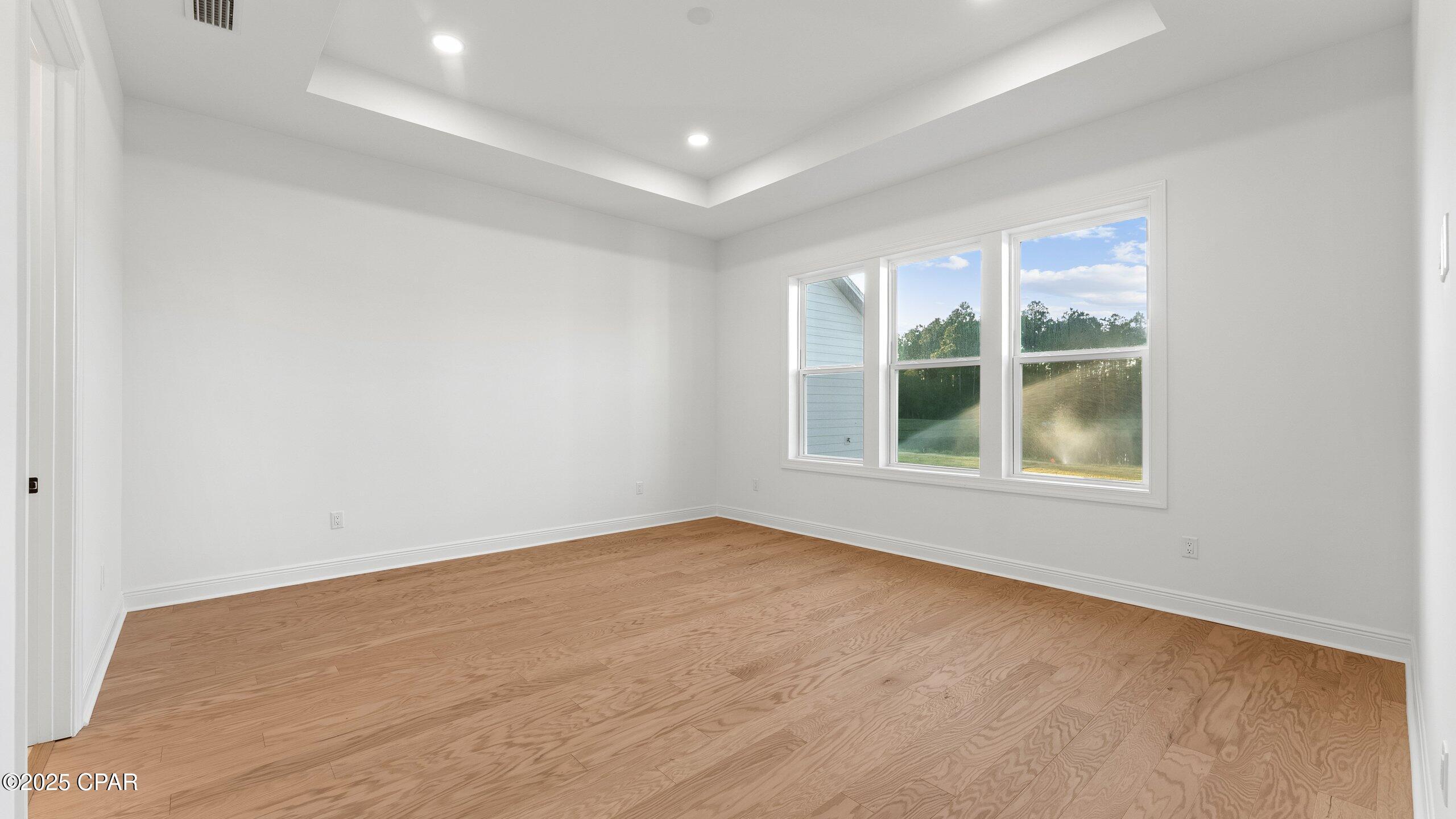 Image 17 For 525 Millbridge Drive