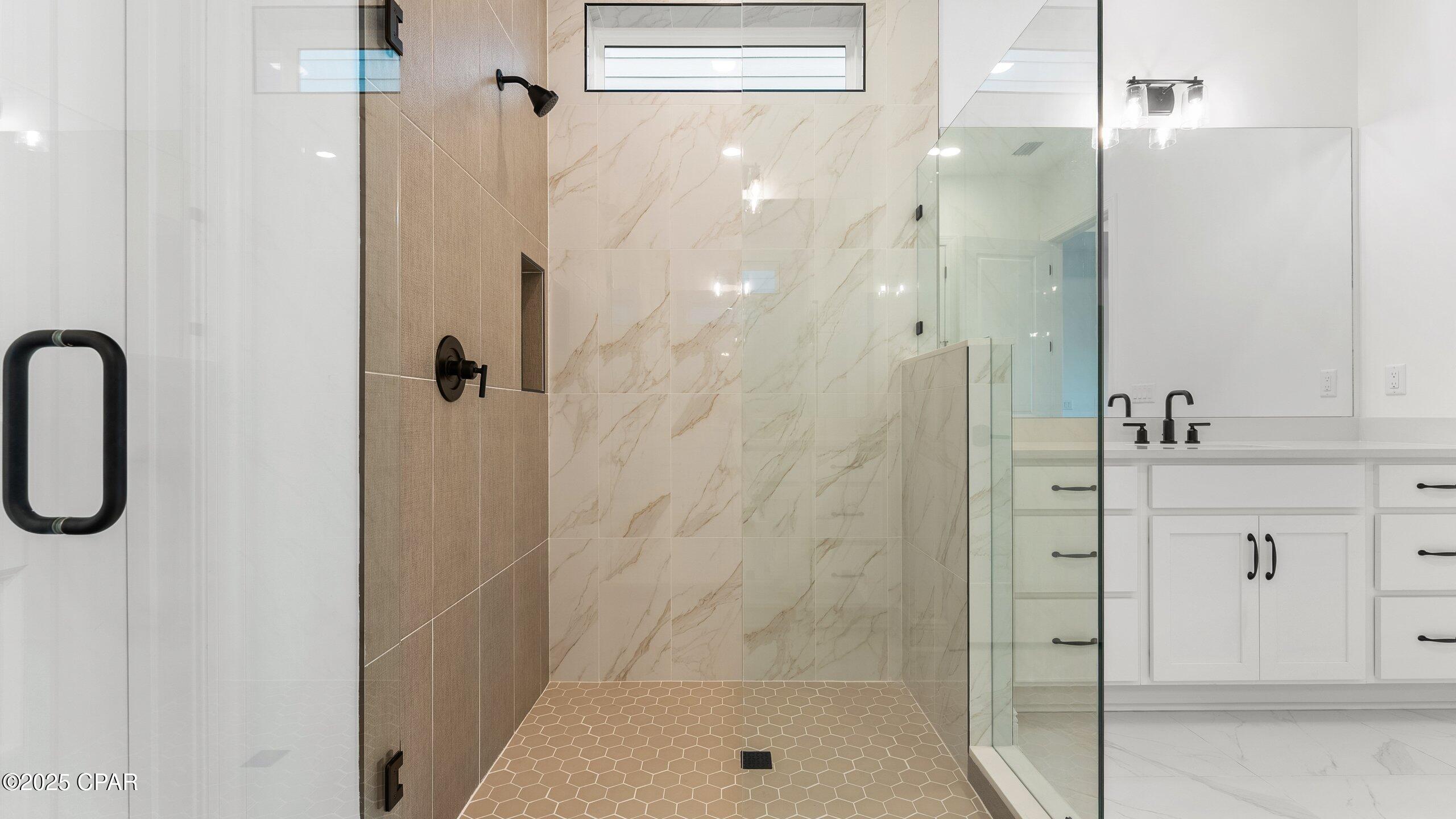 Image 23 For 525 Millbridge Drive