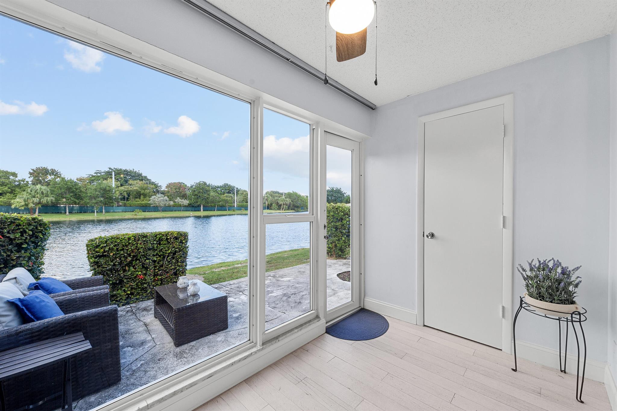 Boca Lakes Condo