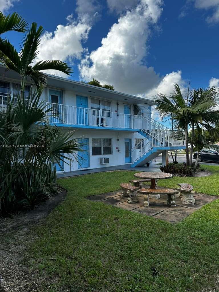 Pell Manor Condominium II