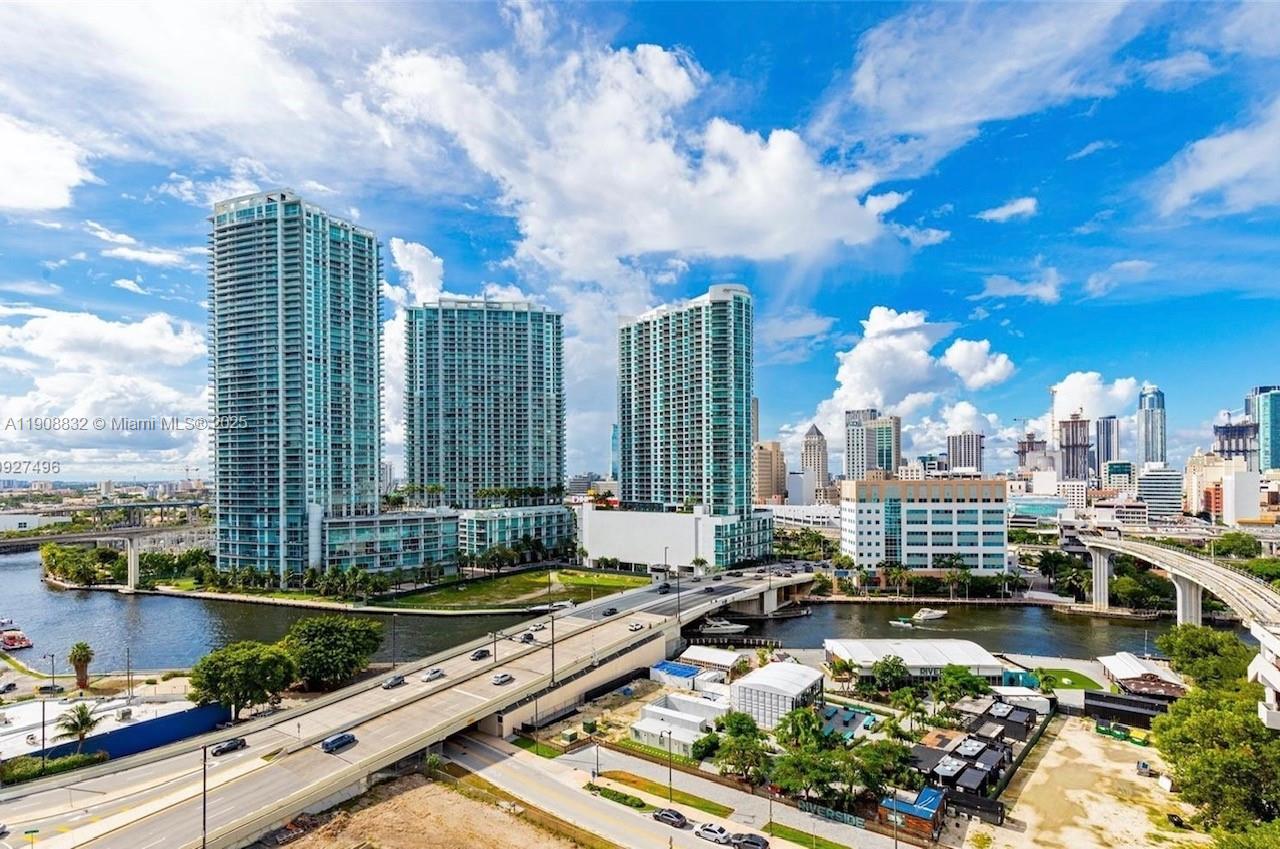 Condo for Rent in Miami, FL