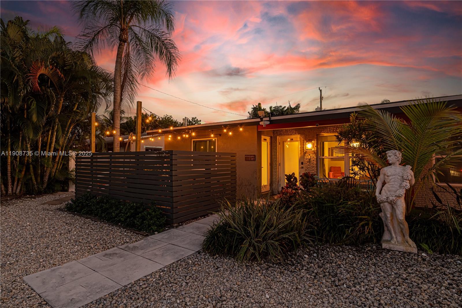 Edgewater Estates 1St Add