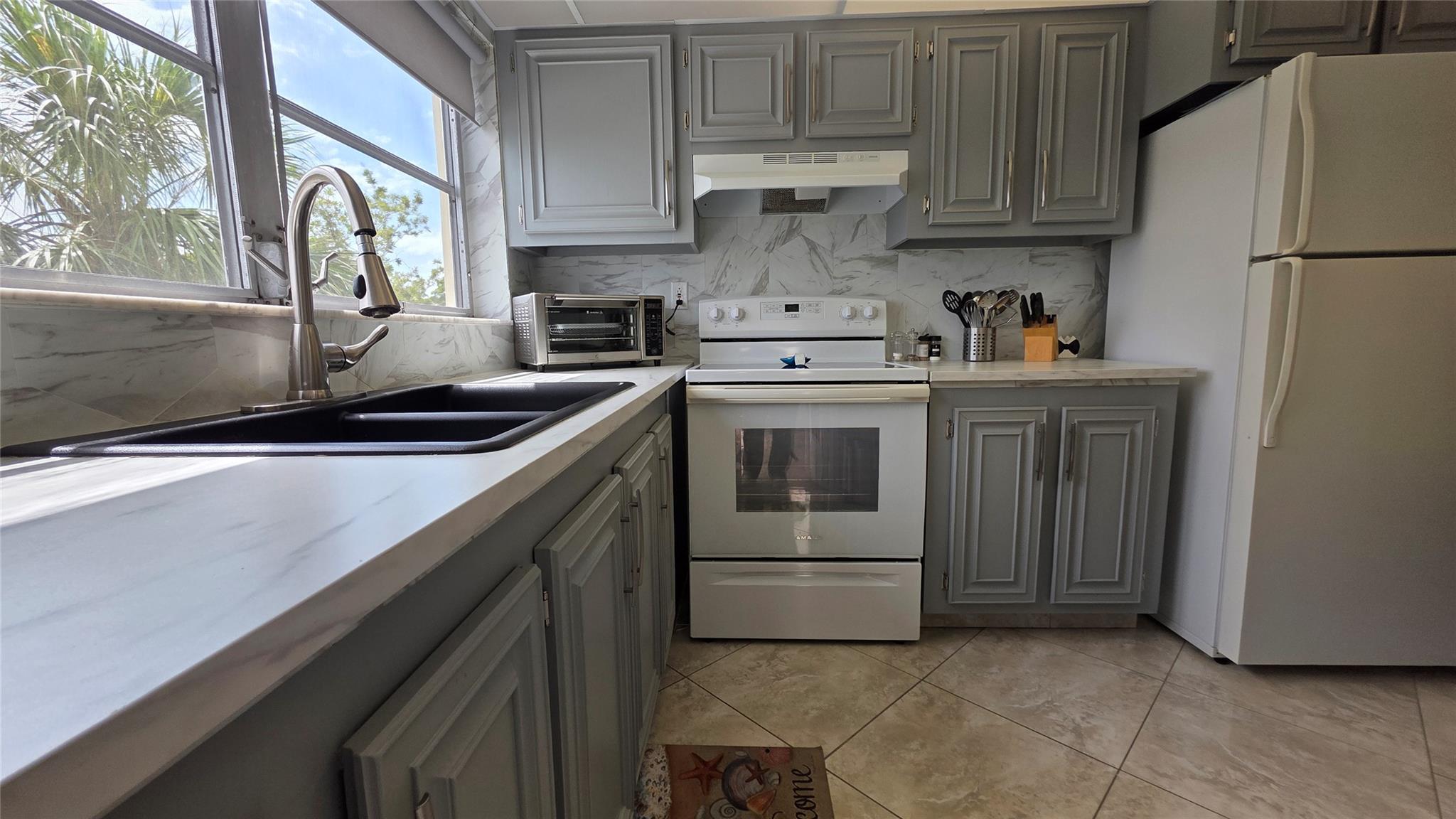 Homes for sale in Fort Lauderdale, FL | 4047 Nw 16Th St #302, Fort Lauderdale, FL 33313 | MLS# F10535359