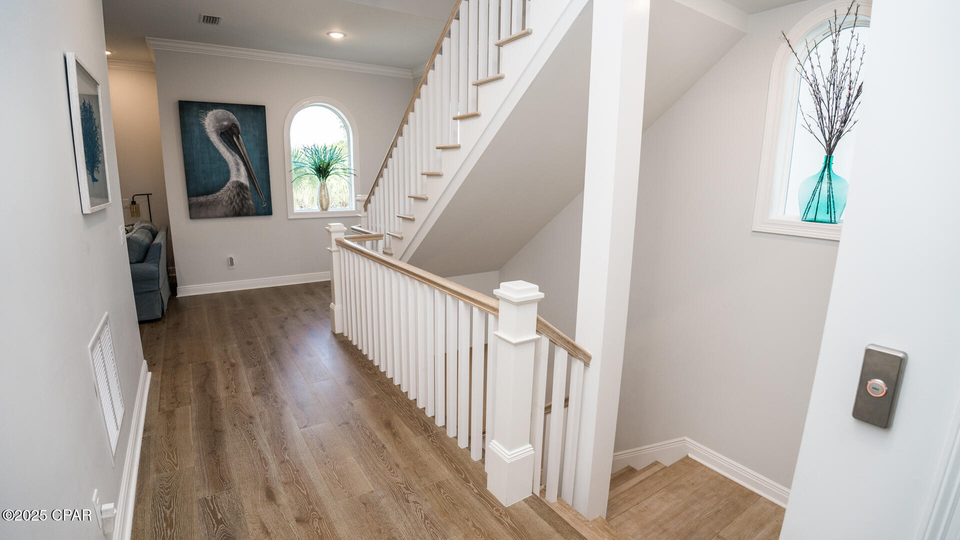 Listing photo id 24 for 235 La Valencia Circle