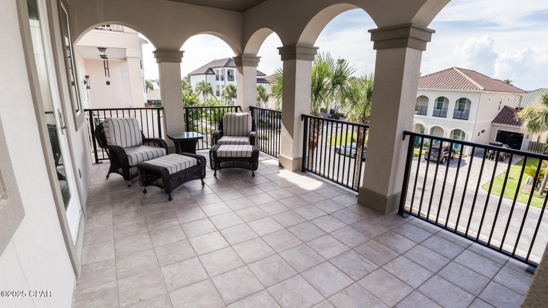 Image 27 For 235 La Valencia Circle