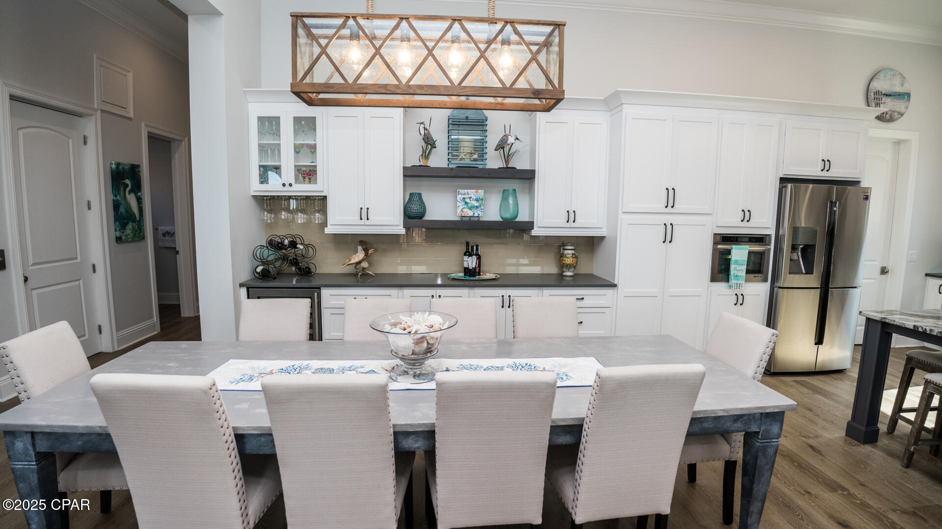 Image 37 For 235 La Valencia Circle