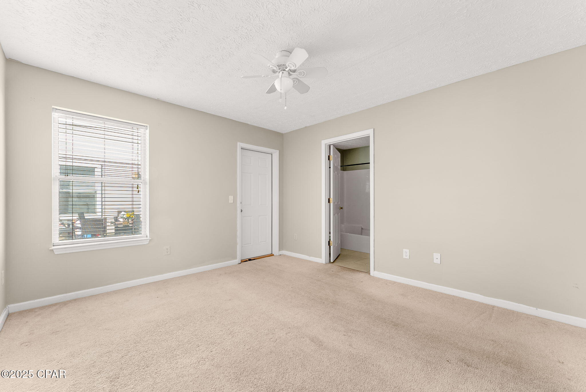 Image 15 For 133 White Cap Way