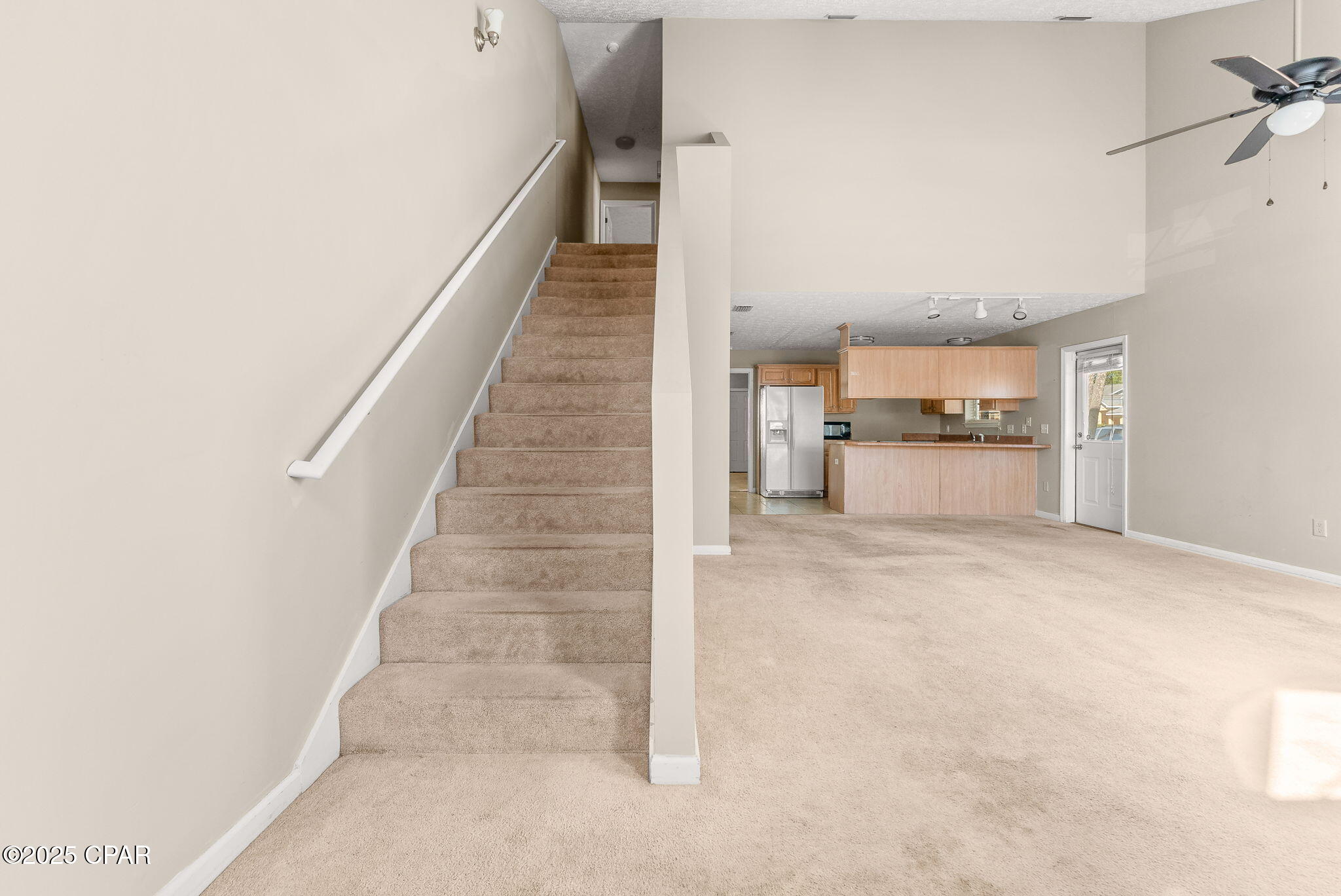 Image 3 For 133 White Cap Way