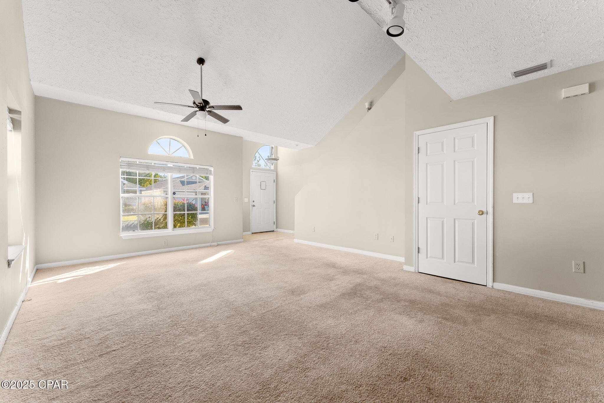 Image 6 For 133 White Cap Way