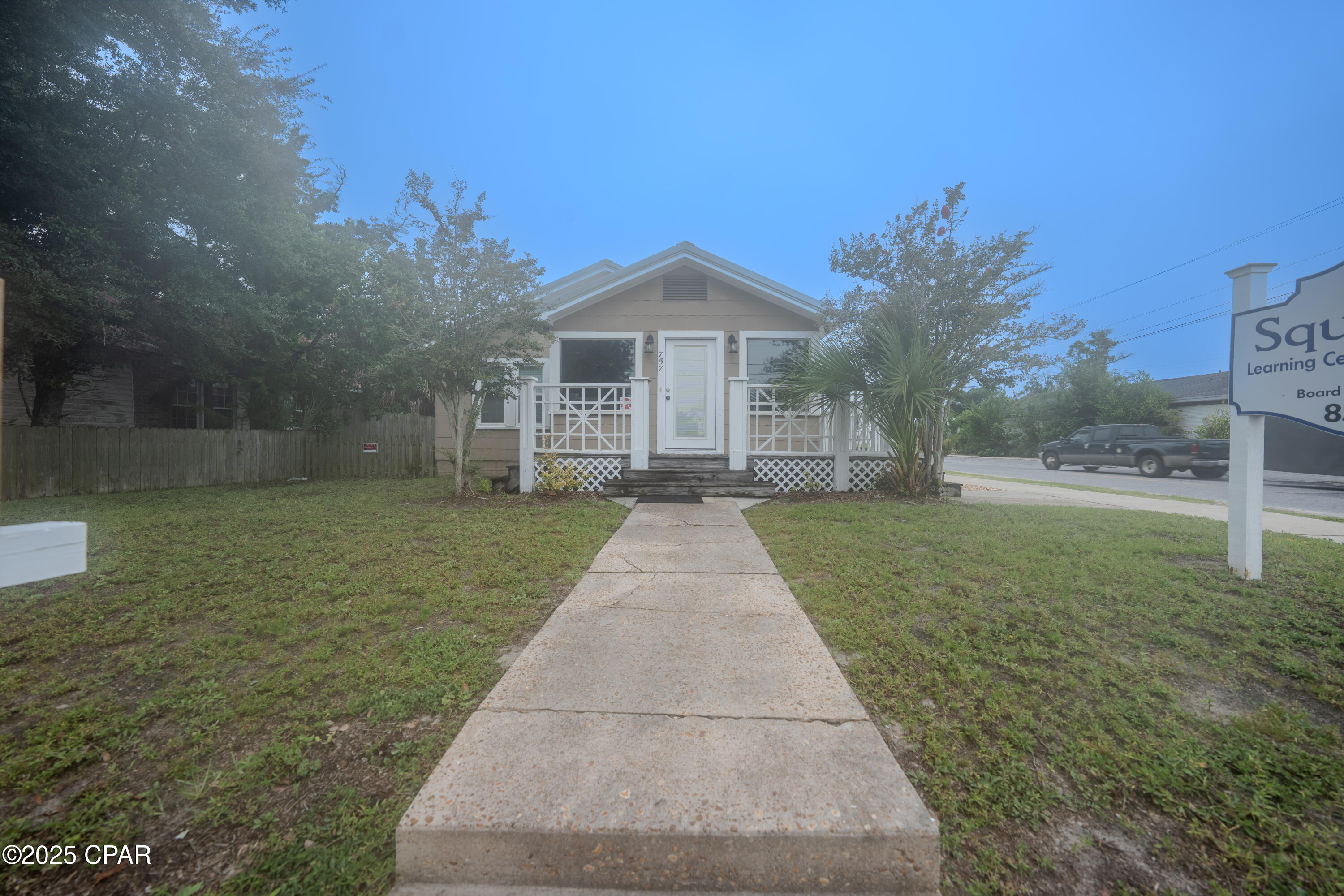 Image 2 For 757 Jenks Avenue