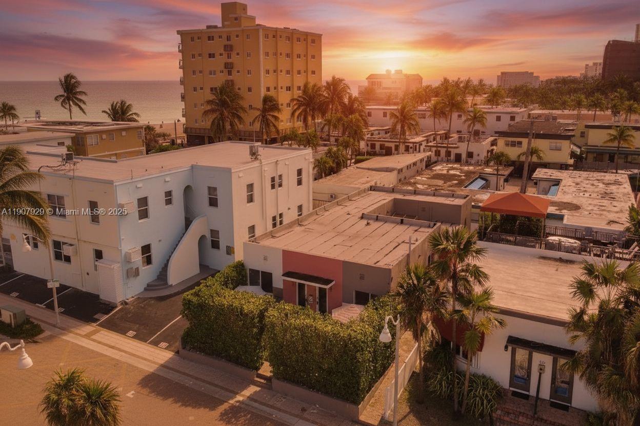 Hollywood Beach First Add