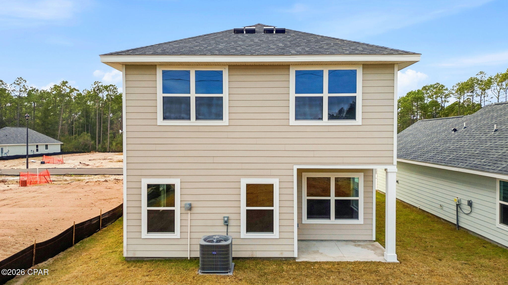 Listing photo id 45 for 149 Chateau Lane