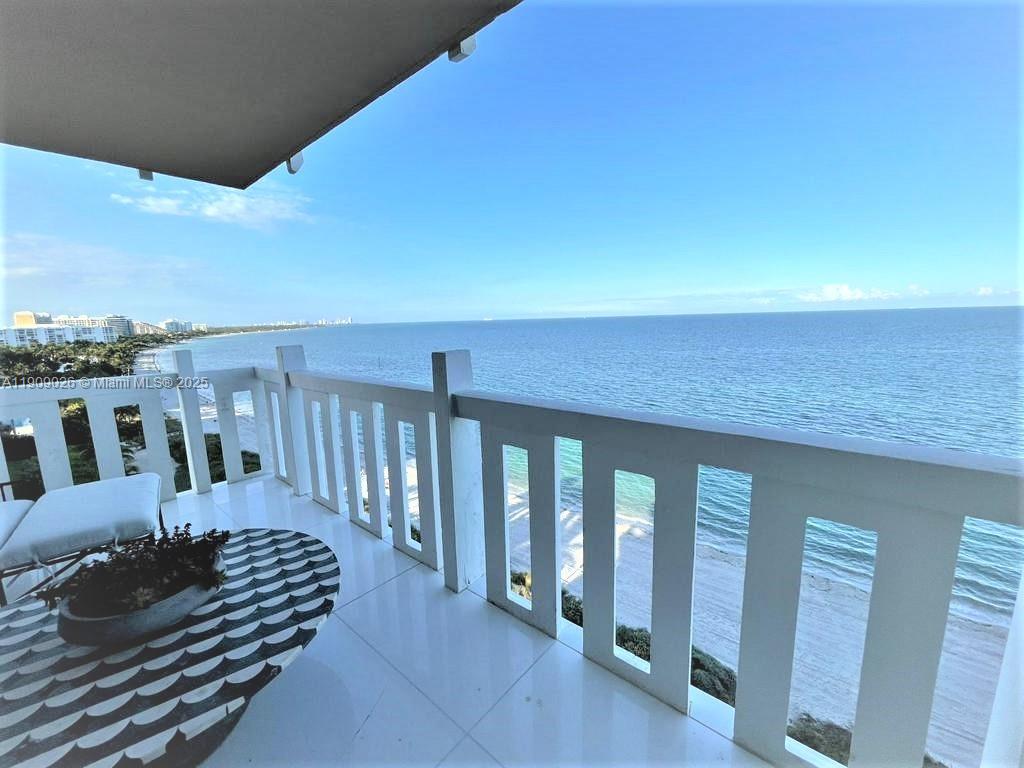 Towers Of Key Biscay Key Biscayne, FL 33149