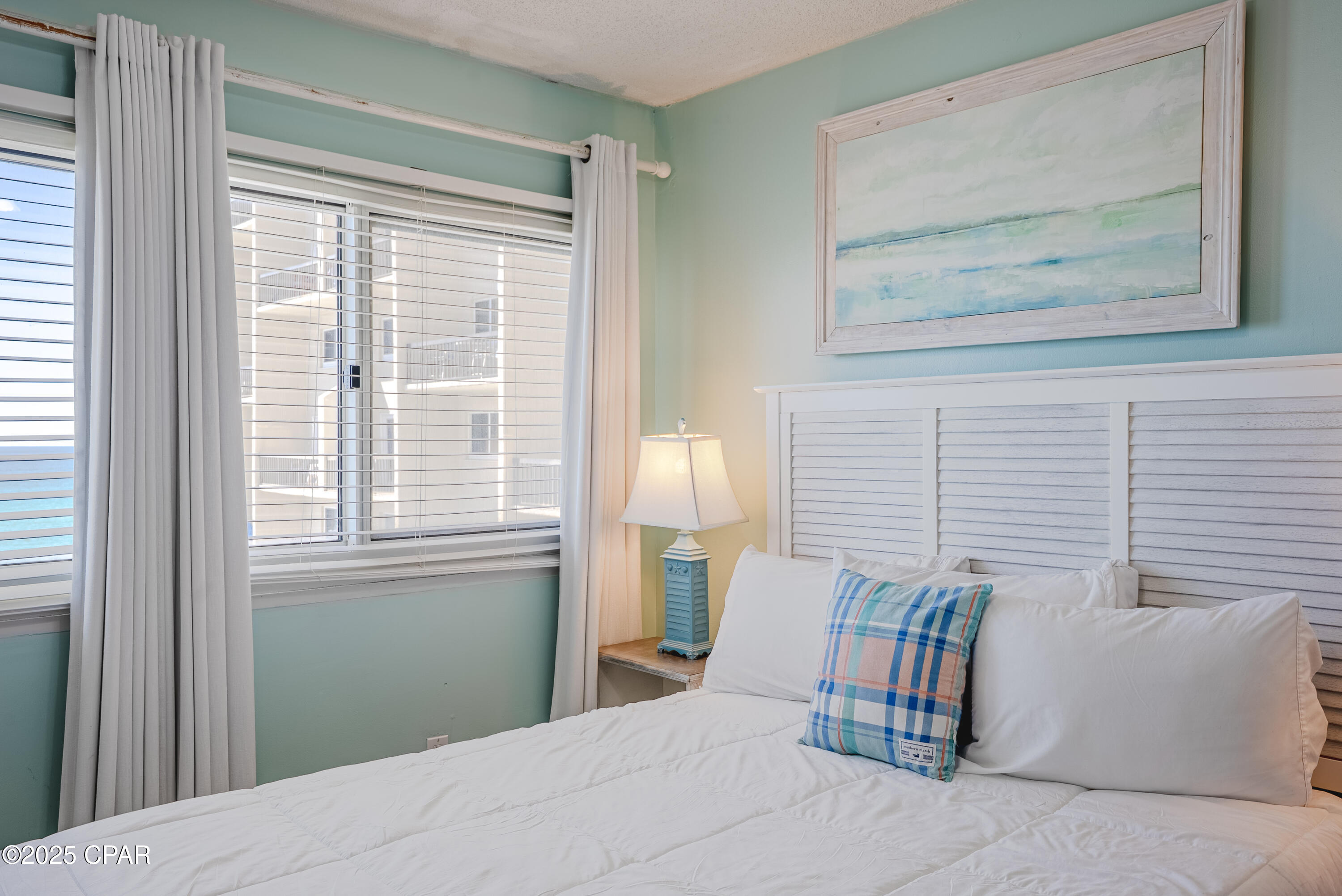 Image 31 For 23223 Front Beach Road 519