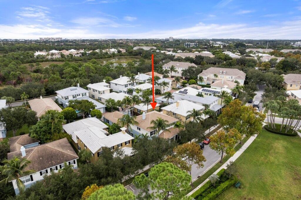 Photo 24 of home located at 115 Leather Leaf Drive, Jupiter FL