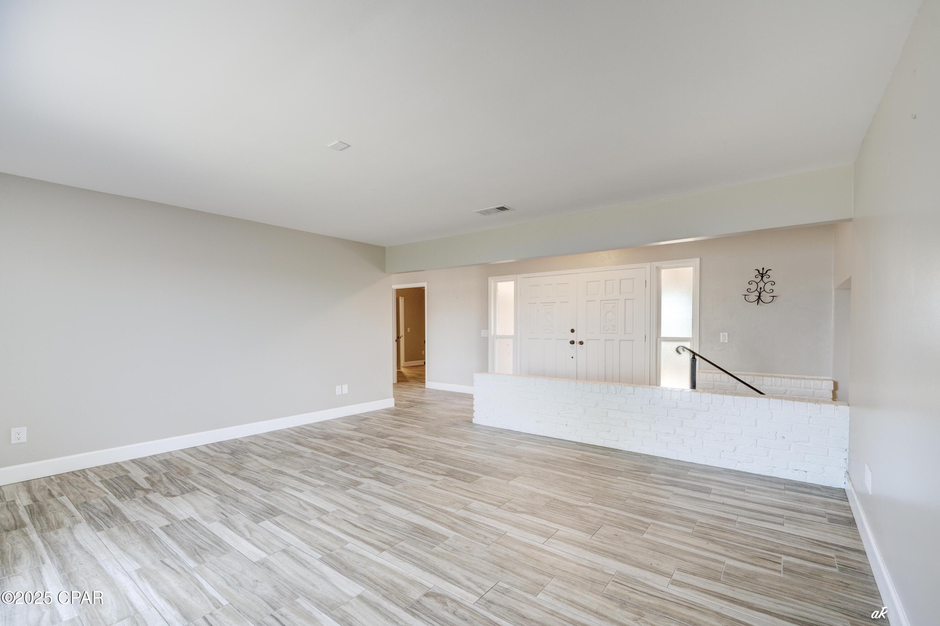 Image 7 For 7017 Hugh Drive